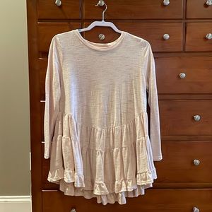 Cream Easel ruffle top size Medium